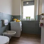 Apartamento Casa Relax - Station Milão